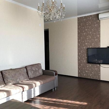 Квартира В Центре Бишкека! Exterior photo