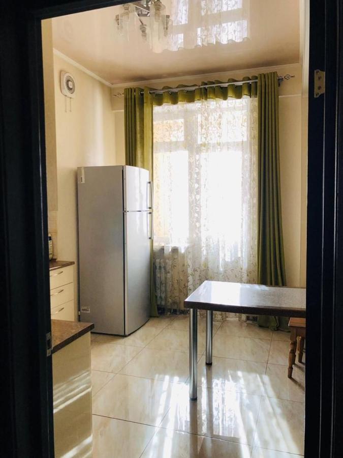 Квартира В Центре Бишкека! Exterior photo